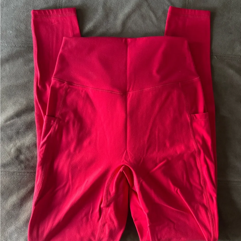 Buffbunny Salsa Red Rosa Pocket Leggings - Picture 4 of 4